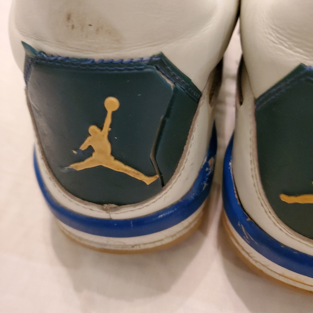 Size 12 - Jordan 4 Retro Military Blue 2006 - Picture 8 of 9